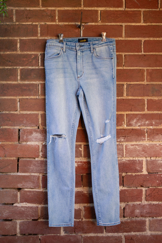 Wrangler Jeans - Light Blue Skinny Fit - Men's 32"