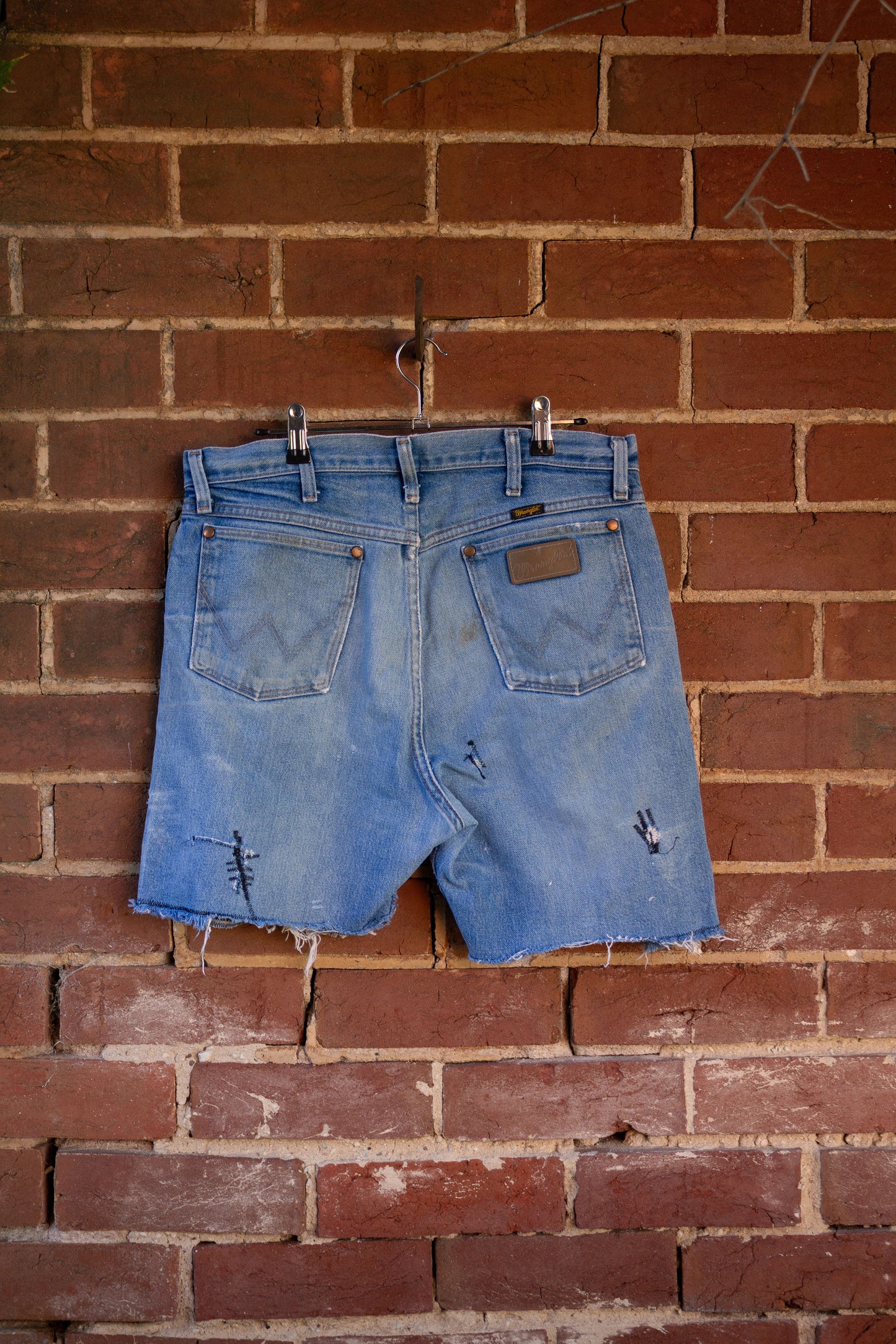 Wrangler Shorts - Men's 33/Womens 14