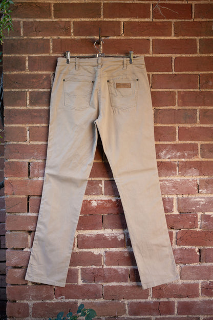 RM Williams Stockyard - Mid Rise Light-Weight Jeans - Ladies 14R