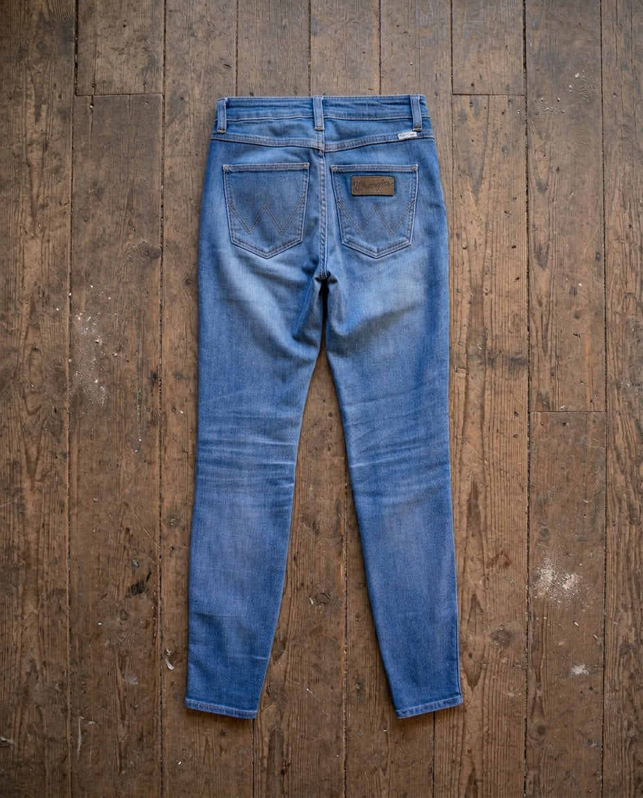Wrangler Mid Pins - Ladies 8